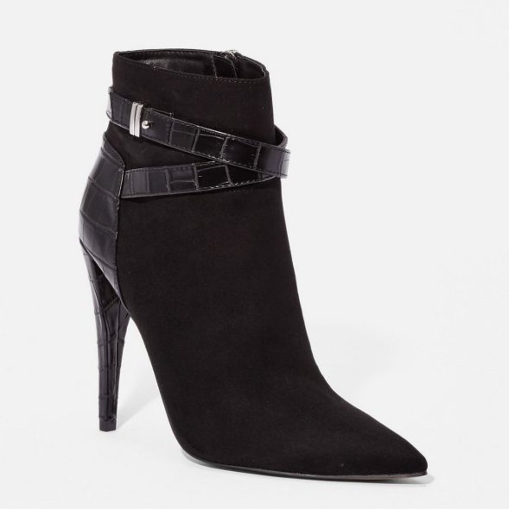 High Heel Boots - Picture 3 of 5